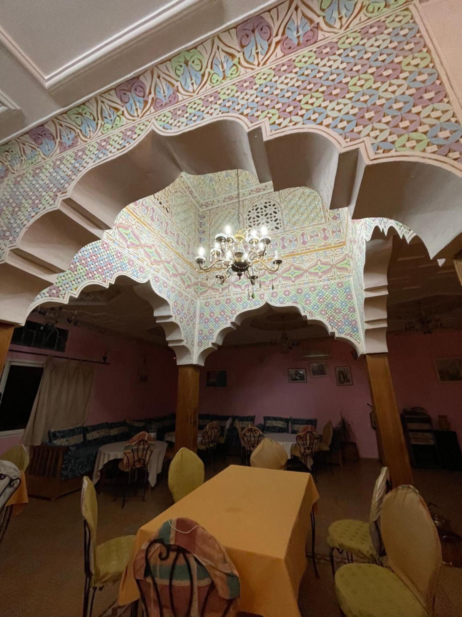 Hotel Diyar Timnay à Moulay Idriss Extérieur photo